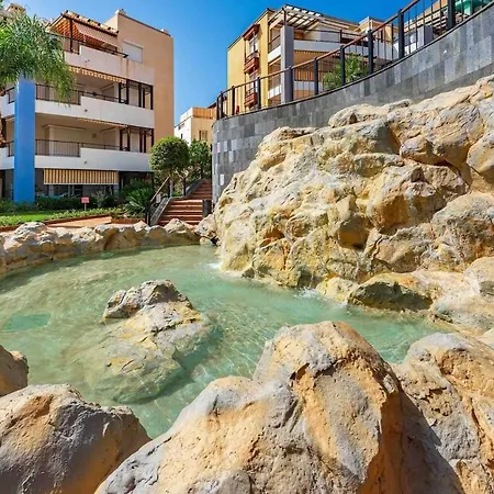 4 Bedroom With Jacuzzi, Heated Swimmingpool, Front Ocean And View ! Los Cristianos (Tenerife)